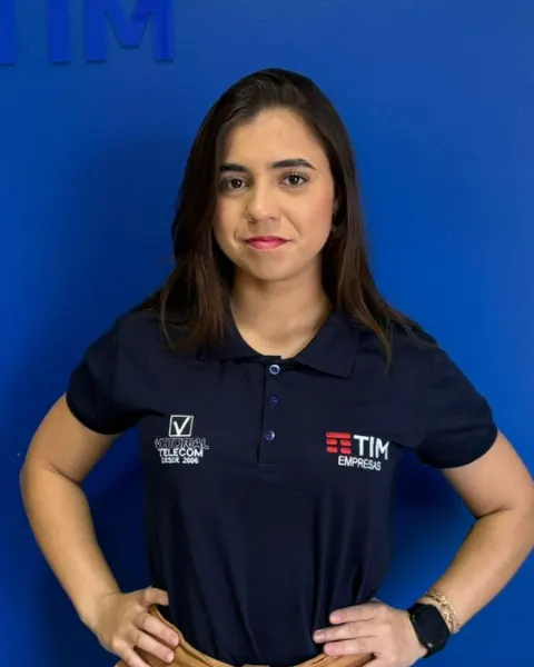 Camila, Consultora TIM Empresas da Vetorial Telecom