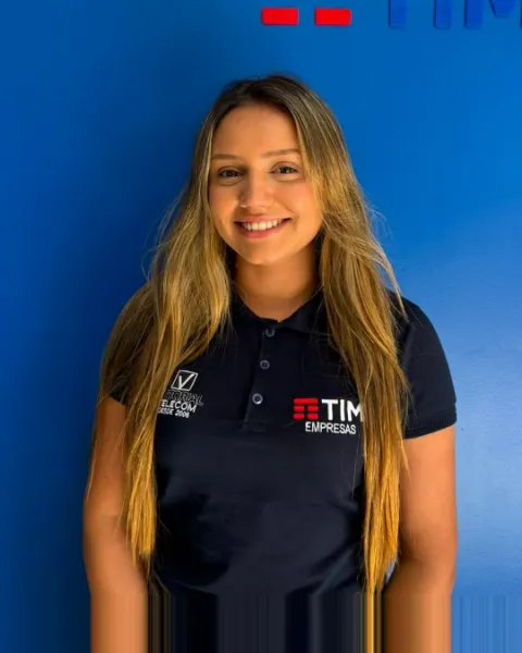 Kamila, Consultora TIM Empresas da Vetorial Telecom
